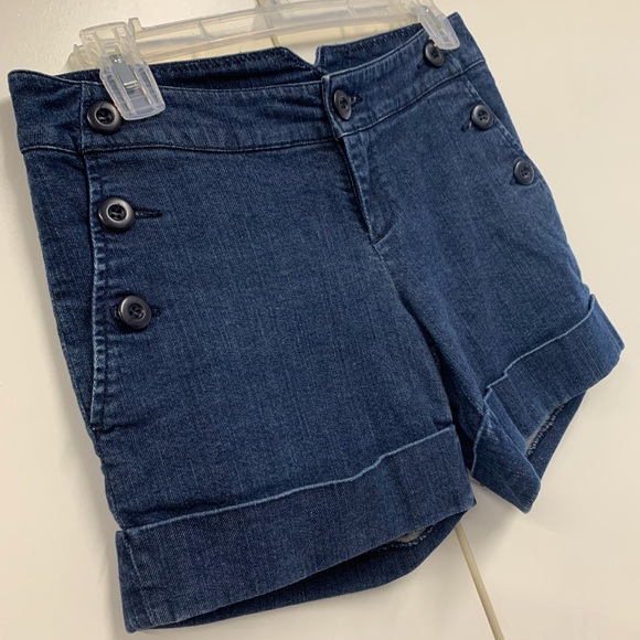 The Limited Pants - The Limited Denim Shorts - sz 2
